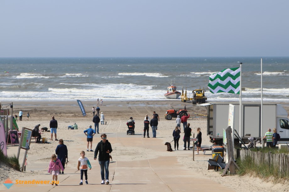 Handhaving honden op strand heeft lagere prioriteit