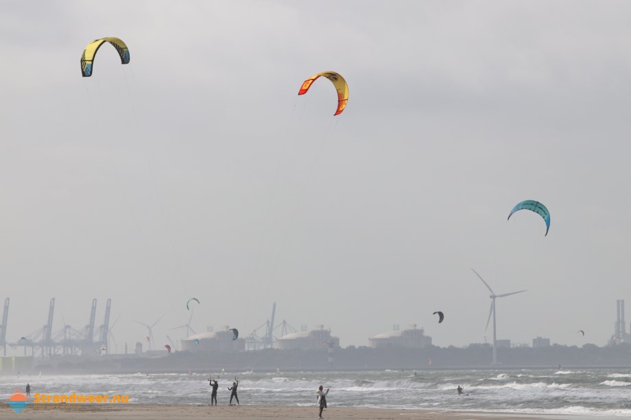 Warme woensdag maar met veel wind