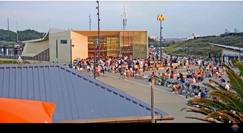 Zeer druk bij vertrek van strand maandagavond