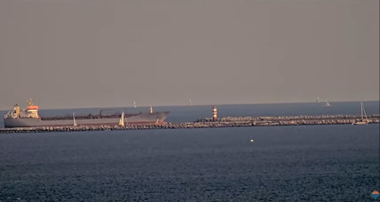 Werkzaamheden Zuidpier IJmuiden lopen uit door schade