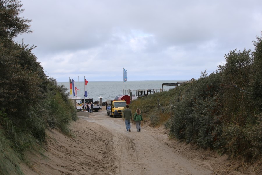 Beachclub ’t Gorsje in Ouddorp verwoest door grote brand